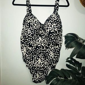 Black and White One Piece Swimming Suit